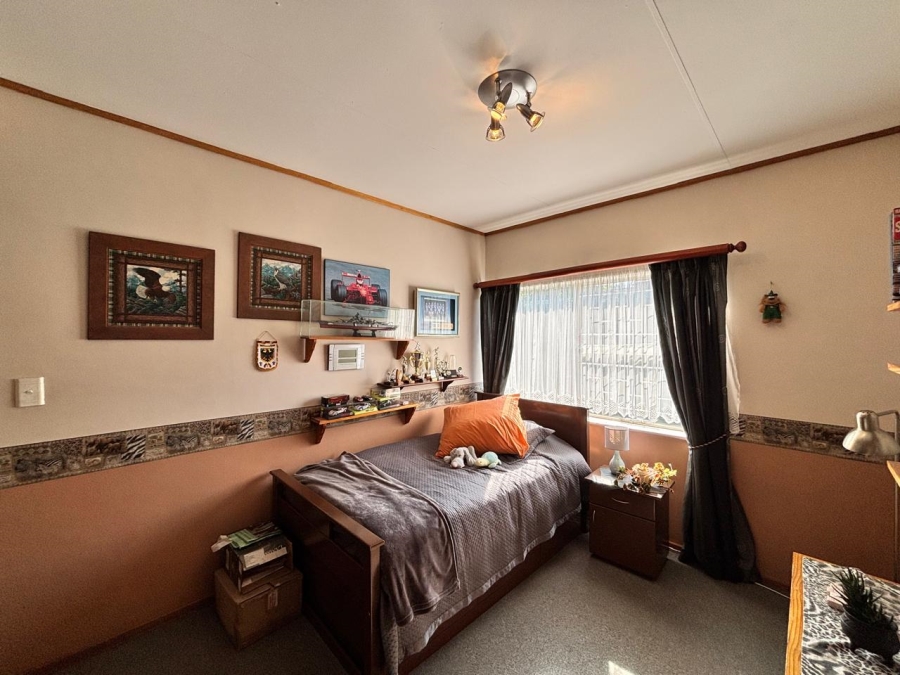 4 Bedroom Property for Sale in Sasolburg Ext 11 Free State